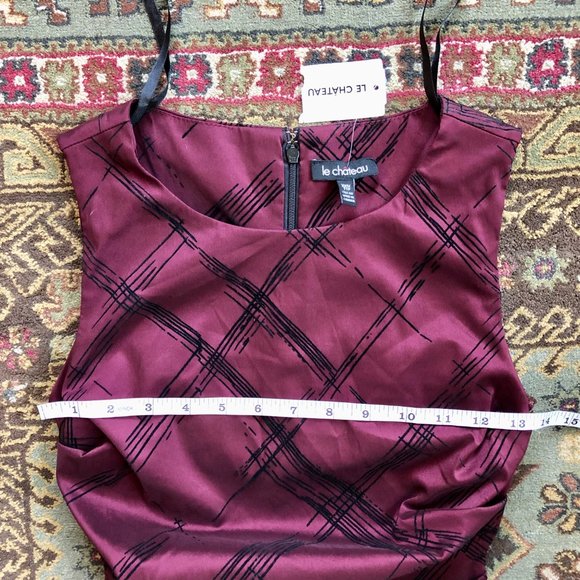 *NWT* Ruched Sleeveless Abstract Print Burgundy Dress - Made in Canada - XXS - Picture 12 of 16